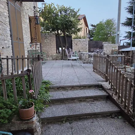 Holiday home La Volpe E L'iris